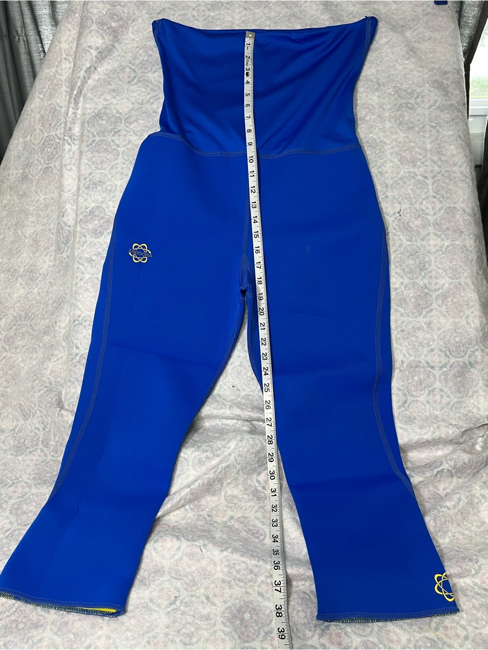 Women's Zaggora Jot Pants CAPRI Neoprene Celu-Lite Technology Blue Medium